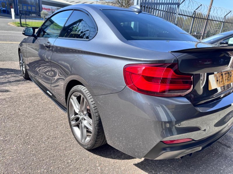 BMW 2 SERIES