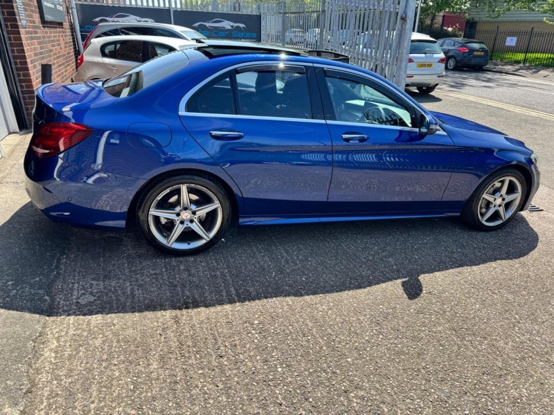 MERCEDES-BENZ C CLASS