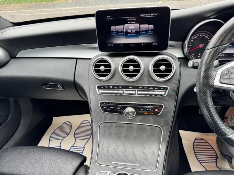 MERCEDES-BENZ C CLASS