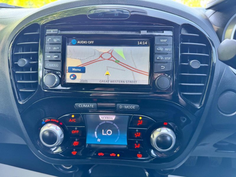 NISSAN JUKE