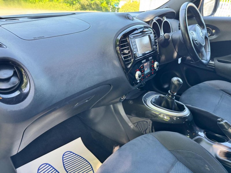 NISSAN JUKE