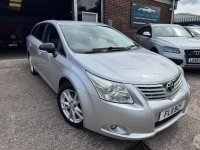 TOYOTA AVENSIS